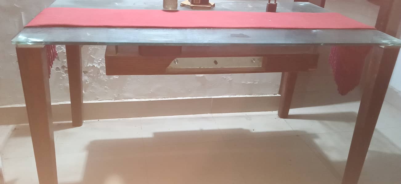 China Small Dining Table. 0