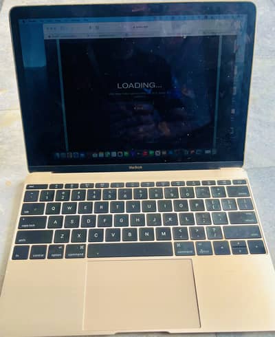 Macbook early 2015 Golden 12-inch retina display ,8 GB RAM, 500 SSD,