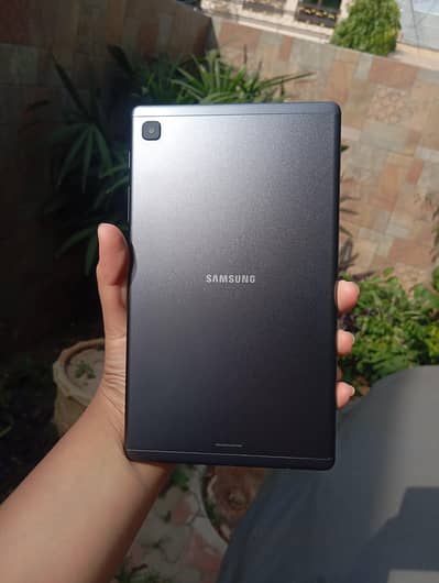 Samsung tab A7 lite