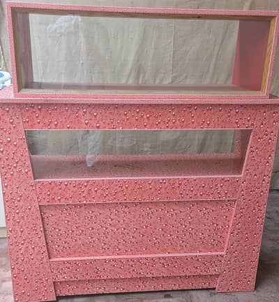 Glass Display Counter for Mobile Shop, General Store or Cosmetics