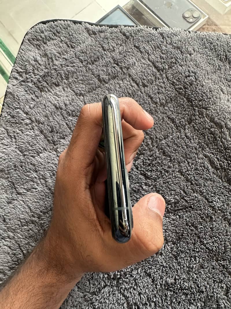 Iphone 11 pro 2