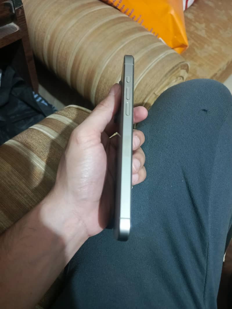 Iphone 15 Pro Max 2