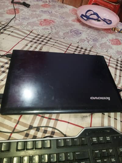 Laptop for sale Lenovo i3 5th gen