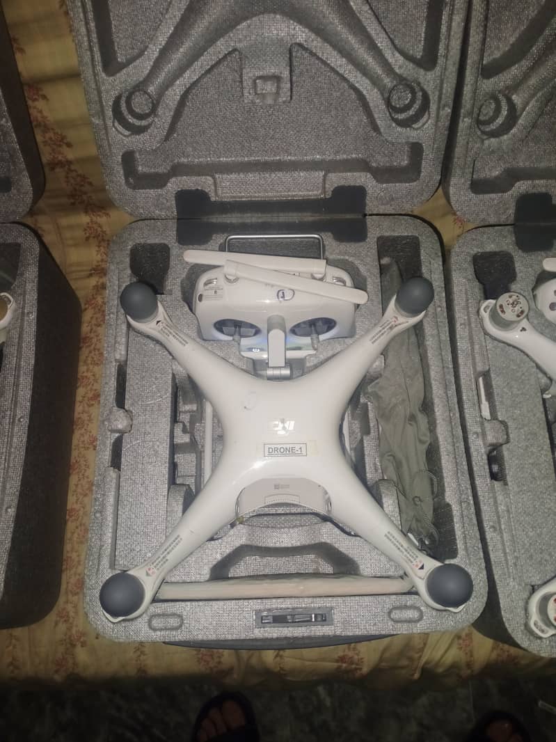 DJI Phantom 4 Pro plus 3