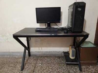 Computer Table