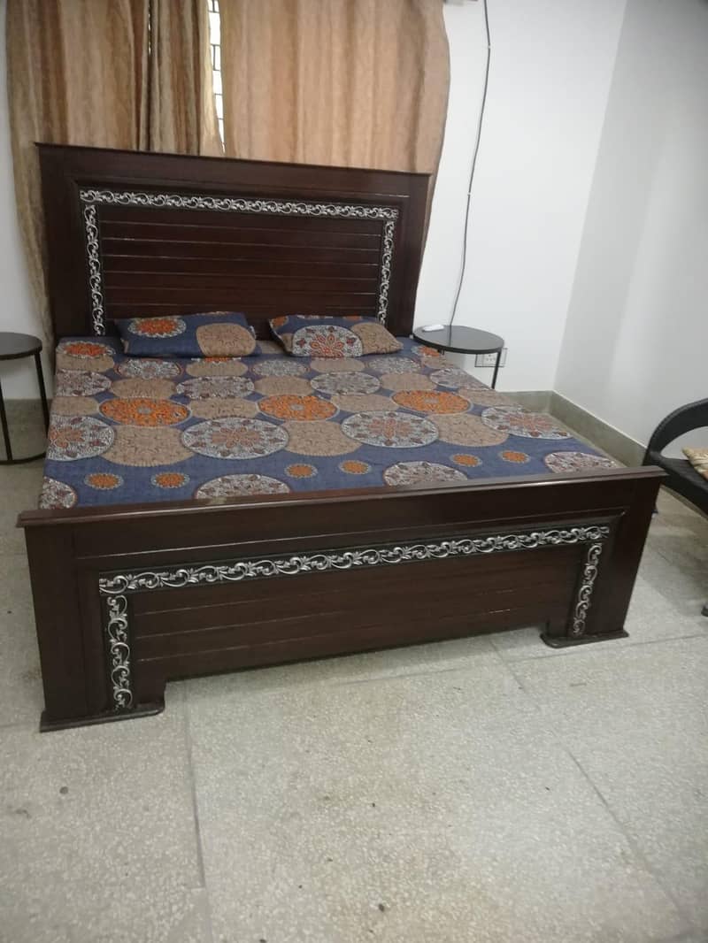 Good quality bed 4