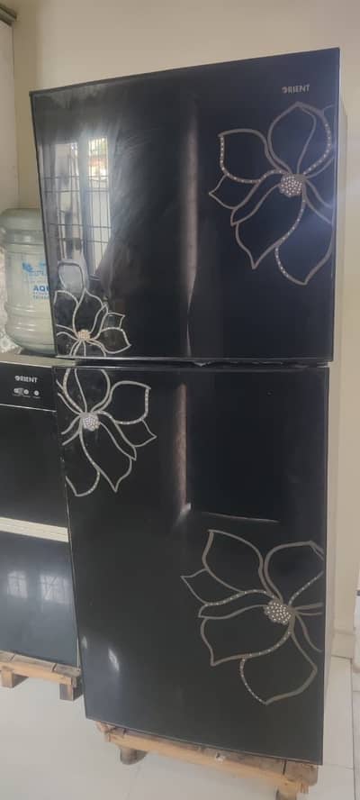 Fully Working Orient Refrigerator Large size (not jumbo)