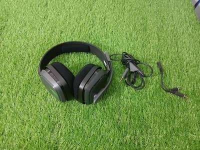 Logitech Astro A10 Gen 1 Cross-Platform Wired Gaming Headset - PC& PS5