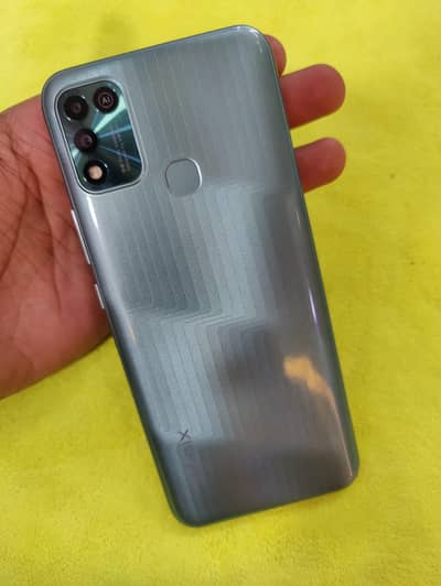 03195212208 Infinix hot 11 play 4 64 official pta approves all ok best