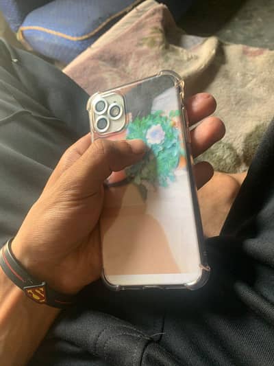 Exchange possible IPhones 11 64 GB JV  condition Ruff hey