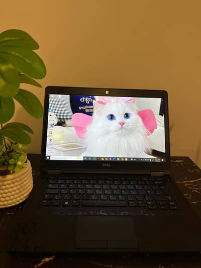 Dell Latitude E5470 for sale in excellent condition.