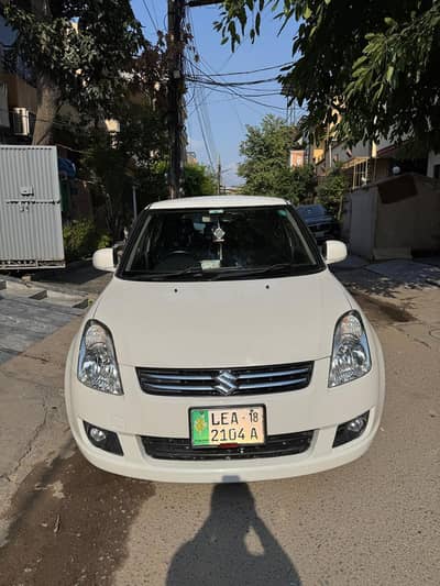 Suzuki Swift automatic DLX 1.3