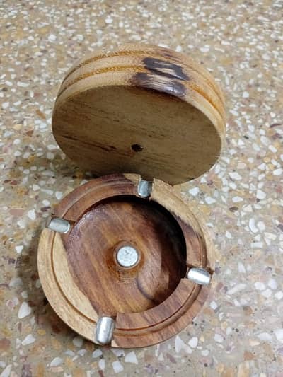 Handcrafted Wooden Ashtray Round Polished Design for Home & Office