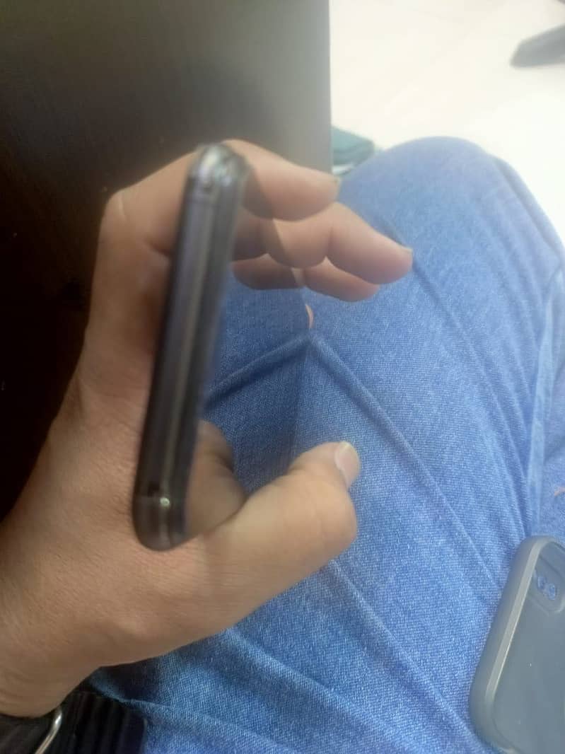 iPhone XS 2
