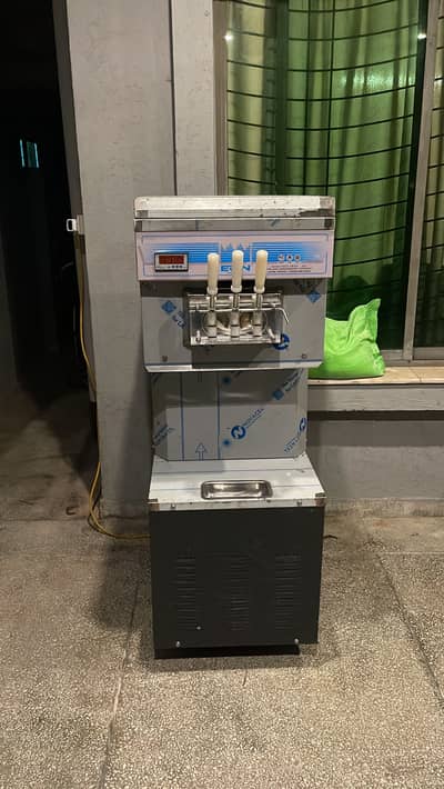 Ice Cream Machine Operator/ Operations