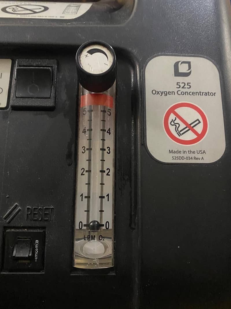 Oxygen concentrator 4