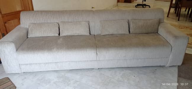 4 seater sofa for sale slightly used good condition
