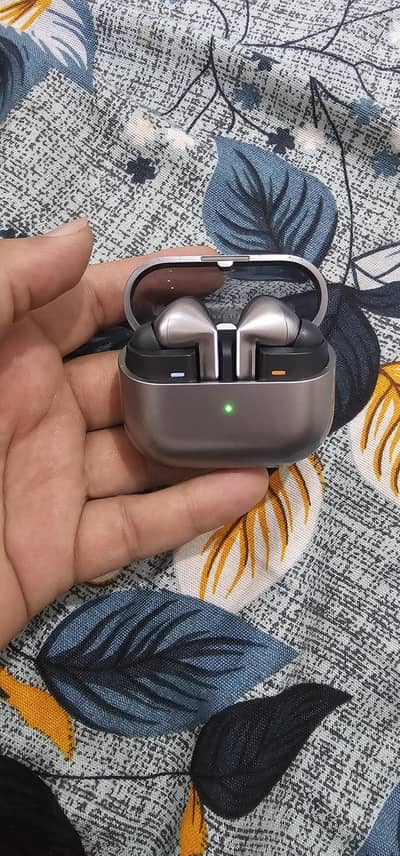Samsung buds 3 pro  original