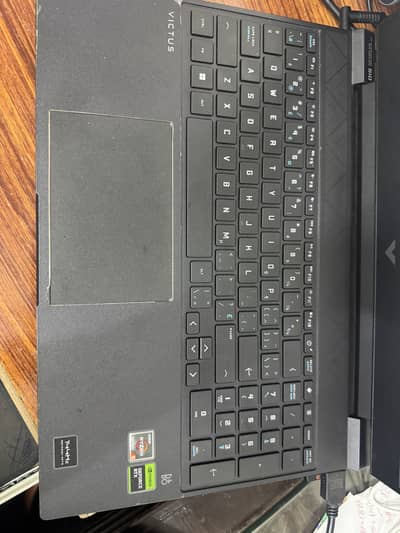 HP Victus Gaming Laptop Ryzen 5 / 16GB / 1TB SSD / RTX 2050 / 144Hz