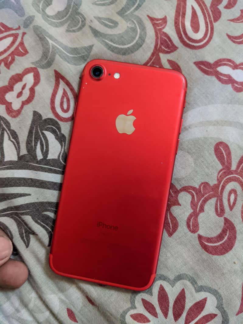 iphone 7 red 1