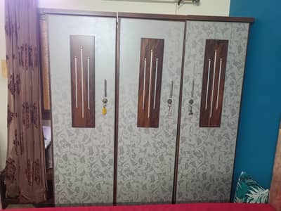king size bed with medicatied matress and 3 door Almirah