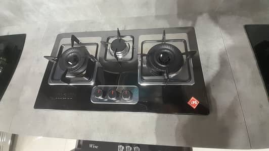 Slightly Used Kitchen Hob with Warranty.