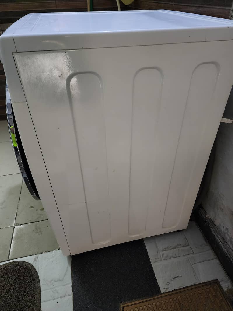 Automatic washing machine frontload 4