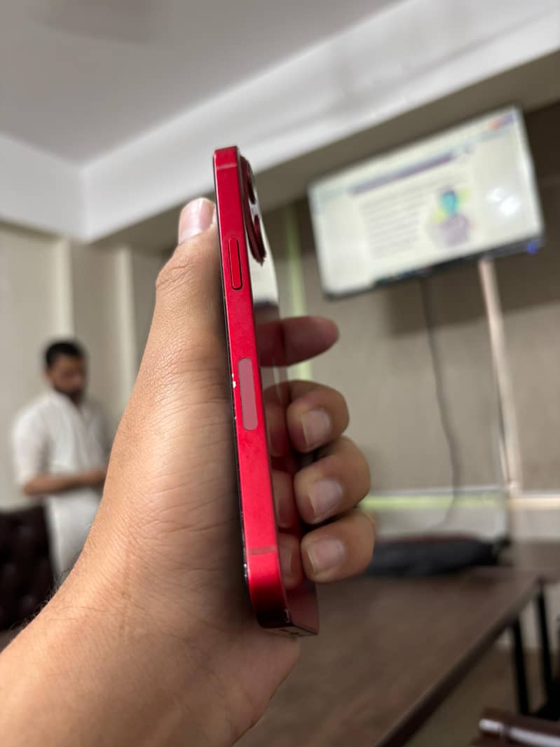 iphone 13 4