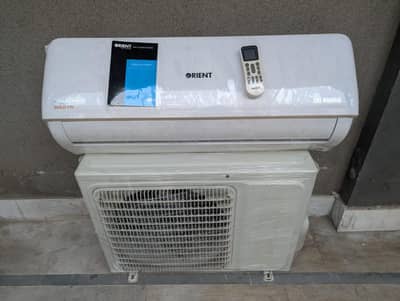 Orient DC inverter  1 ton goldfin model good hi coo Call/0312/4646/208