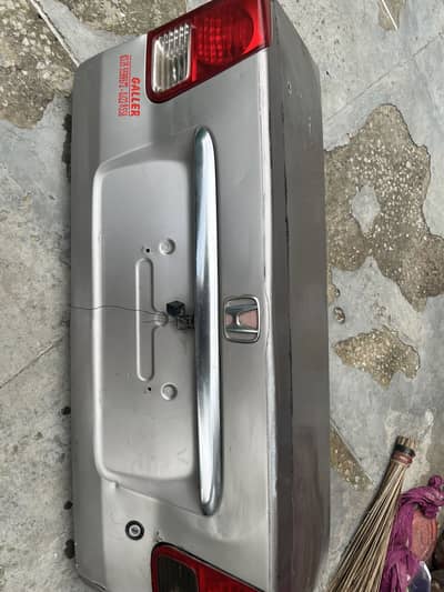 Civic 2005 Trunk For Sale With Trunk Lights‼
