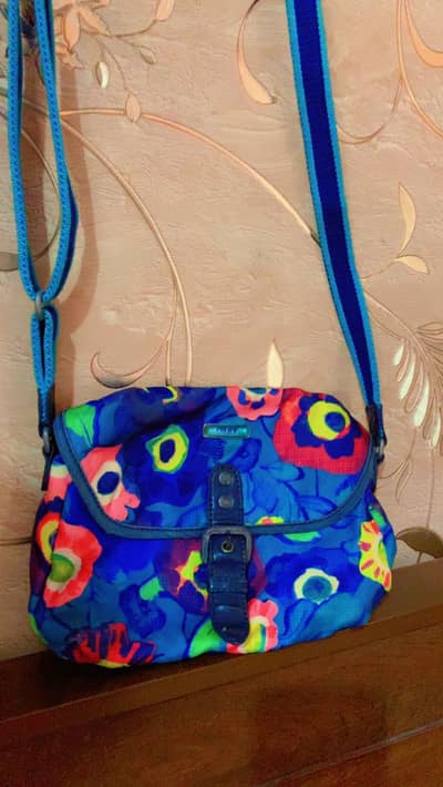 Branded used bag like new