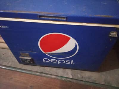 Waves Freezer single door