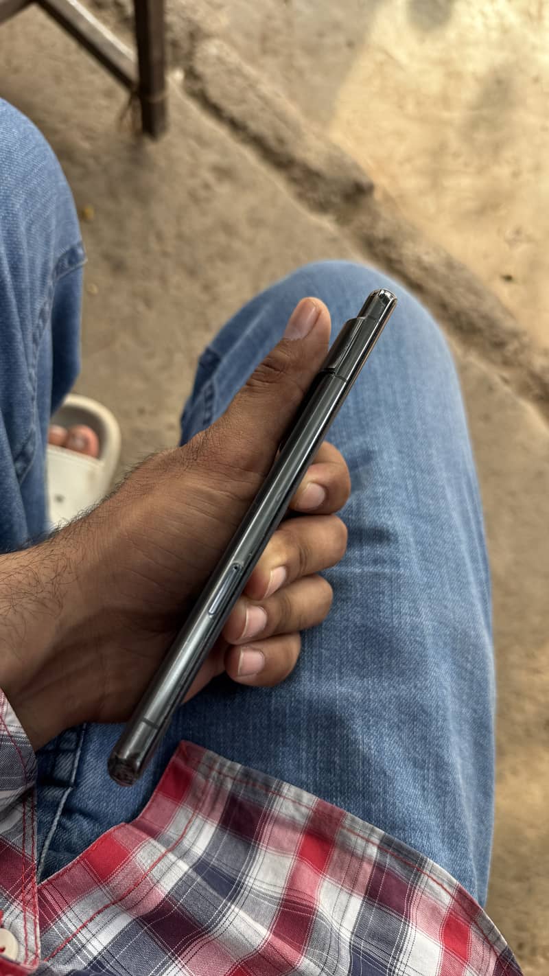 Google pixel 7 pro 2