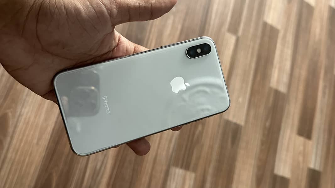 Apple iPhone X 1