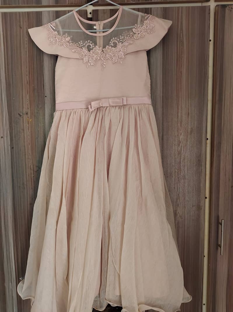 Frock 0