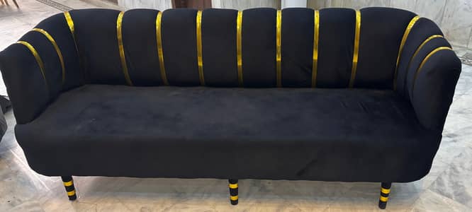 black golden sofa condition 10/10 26 pieces