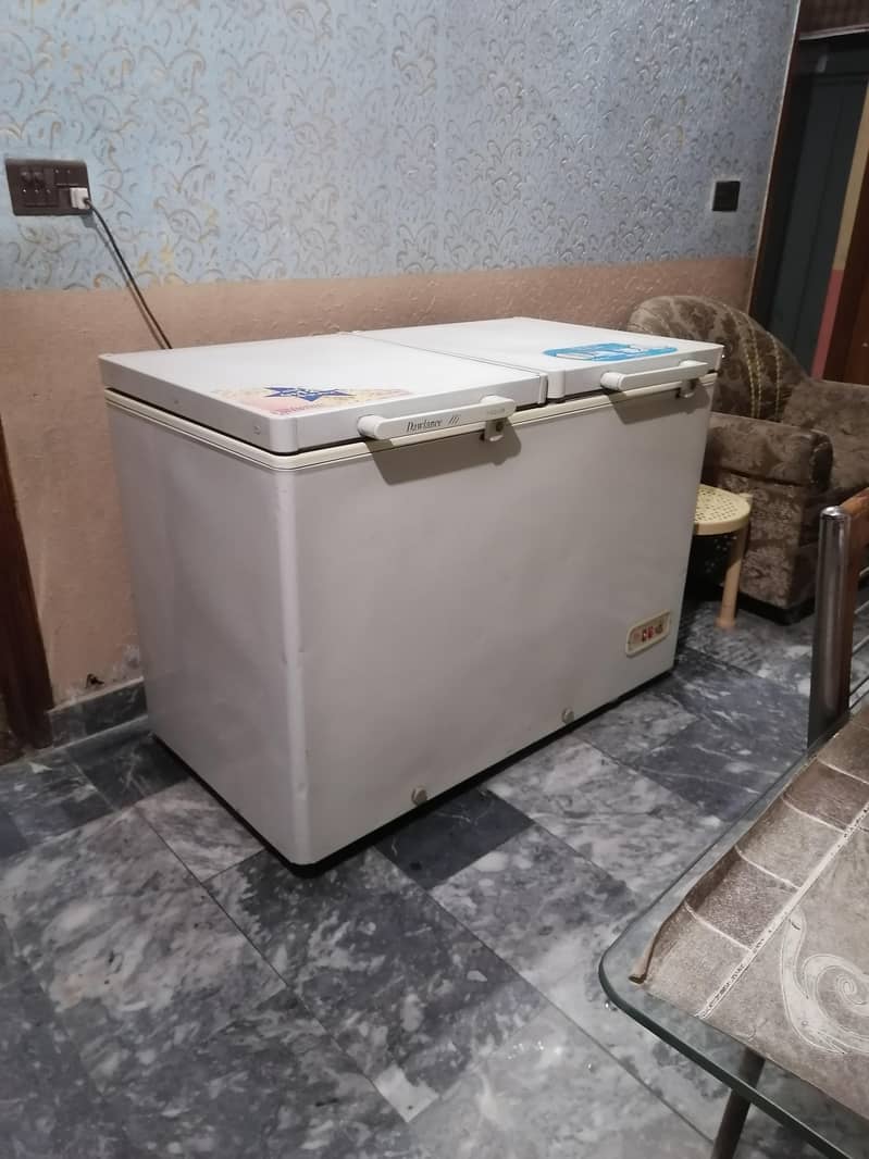 Dawlance deep freezer 2