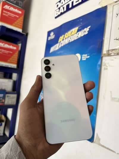 SAMSUNG A15 5G 8/256GB with box