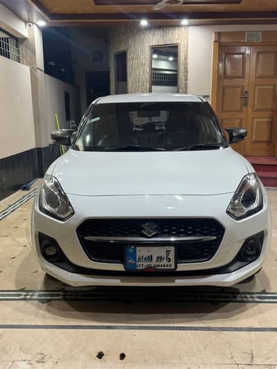 Suzuki Swift GLX CVT 2024  Model