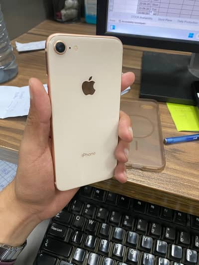 iPhone 8 Gold Colour