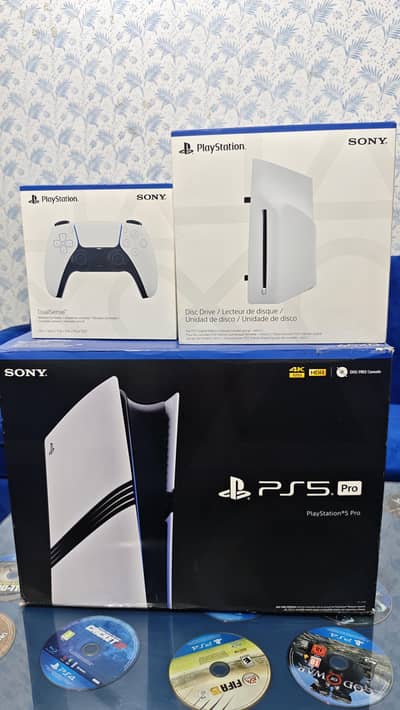 playstation 5 pro 2tb ps5 pro disc drive 2 controller just 1 day used