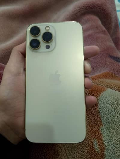 I phone 13 Pro max  ! . . . .