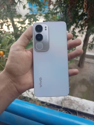 vivo Y19s