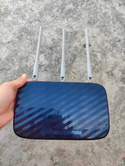 AC750 Wireless Dual Band Router