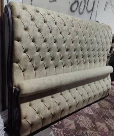 beds end 2 side table