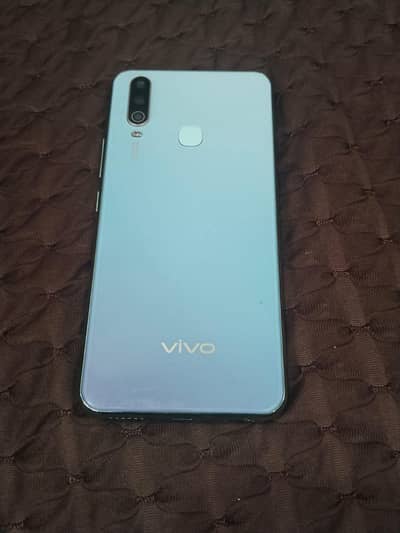 Vivo Y17