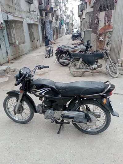 Yamaha YD-100 Junoon 2011