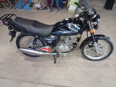 Suzuki GS 150 SE Model 2017