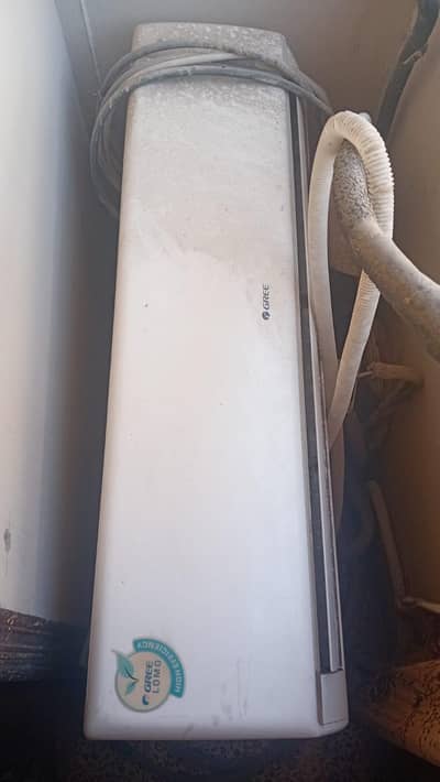 Gree 1.5 Ton Non Inverter Ac