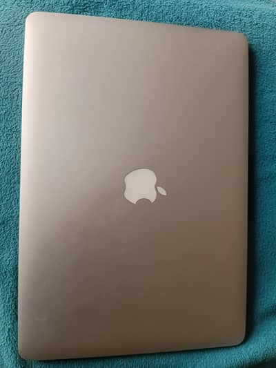 MacBook Pro (Retina mid 2012]
